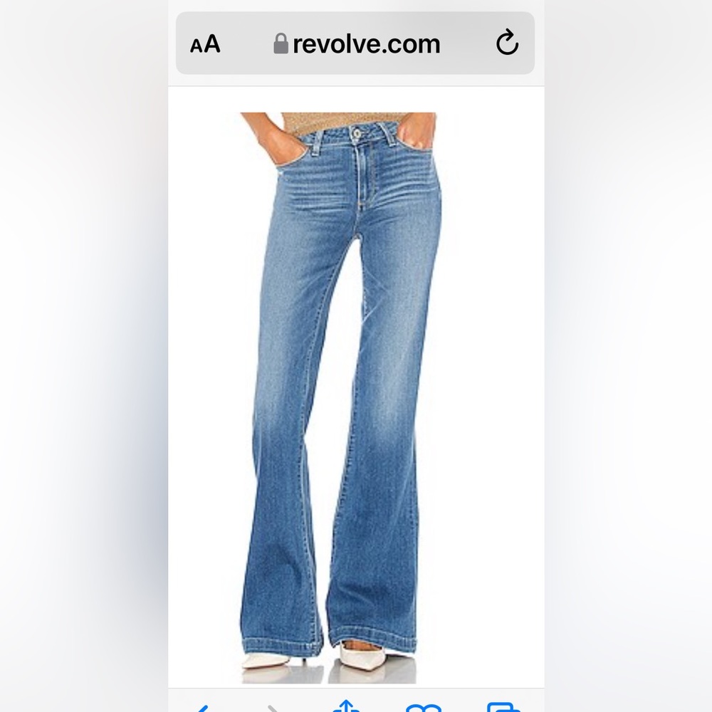 Page size 27 North star distressed flare jeans